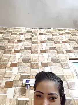 QUEEN-ADITI on StripChat 