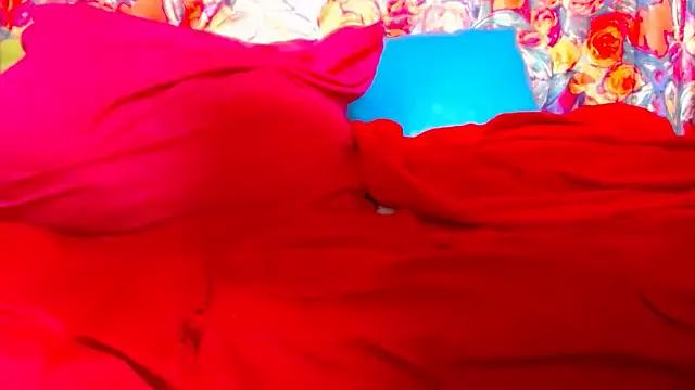 Queenofthenightx on StripChat 