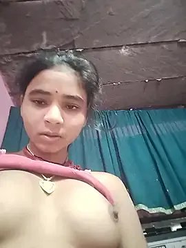 R_Roshni on StripChat