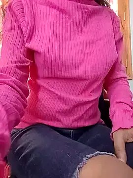 Freechat Ruhi_07 on StripChat