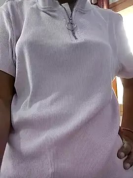 Freechat Ruhi_07 on StripChat