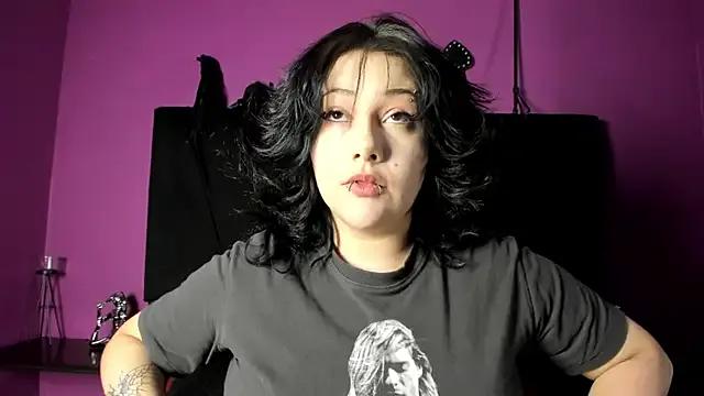 SabbathSinclair on StripChat 