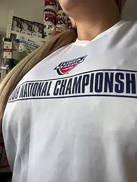 sammyqueenx21 — open legs show pussy squirt ticket show