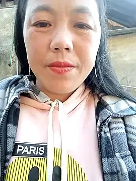 Sara_pusyy on StripChat 