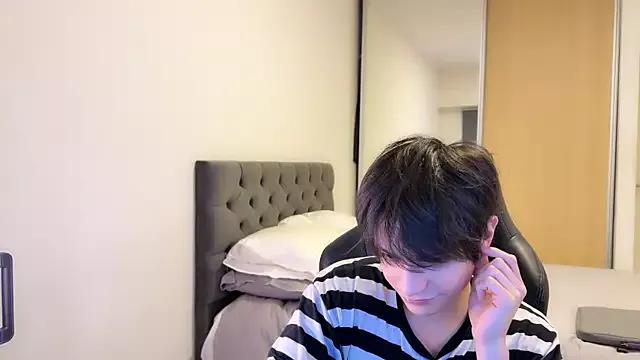 Freechat SasukeUhchiaa on StripChat