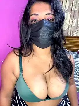StripChat Savi-SL is Freechat Savi-SL — Pussy close up opane and fingering