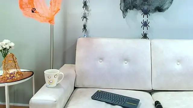 Savvanahh on StripChat 