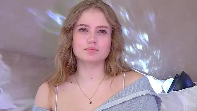 Freechat SelinSwarovski on StripChat