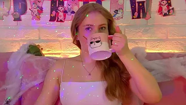 Freechat SelinSwarovski on StripChat