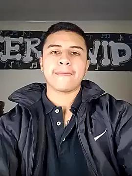 Freechat SexyBoy-Bigclit on StripChat