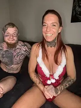 Freechat SexyInkedMiilfxx on StripChat