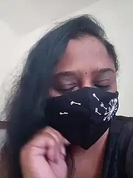 sexynayan23 on StripChat