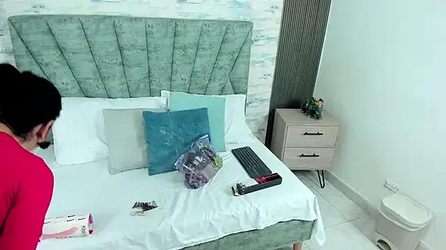 Freechat ShanelEvans on StripChat