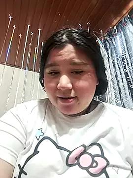 Freechat sharyl_24 on StripChat