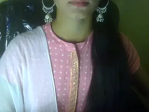 Freechat Shezi_N on StripChat