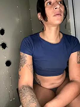 Shuggabutt on StripChat