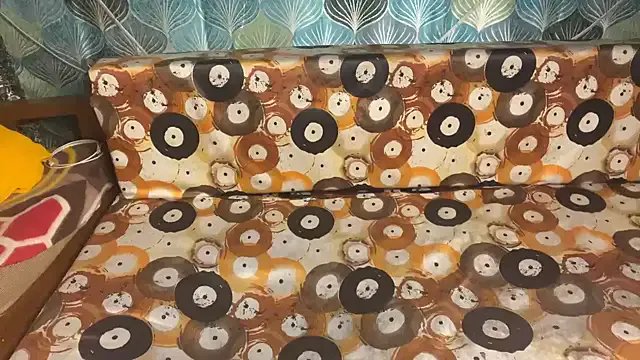 shuhana_ on StripChat