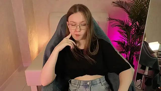 Freechat SirenaBlessing on StripChat