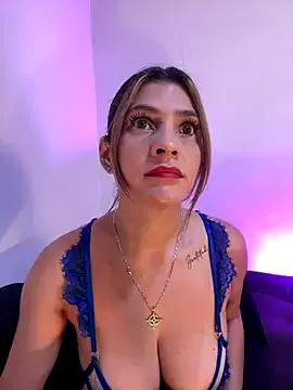 Skarlett_12_ on StripChat