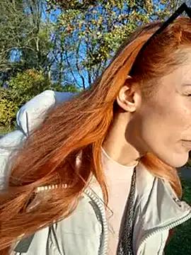 StripChat SlimBellaa is Freechat SlimBellaa — LAP DANCE