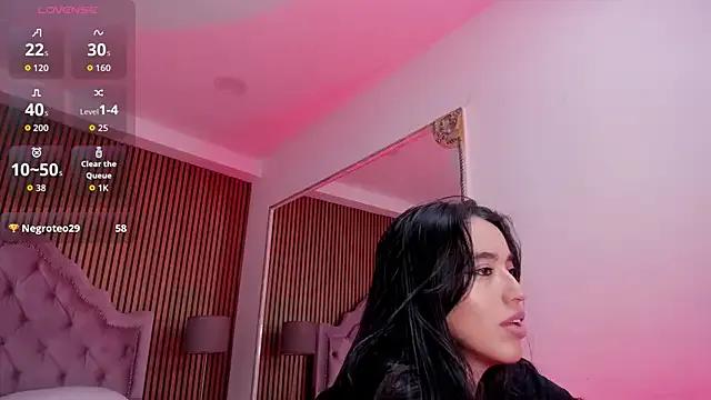 Freechat Starbutterflyy_ on StripChat