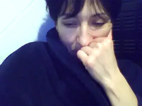 SunnyAmorre on StripChat 