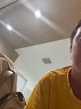 Freechat sweetsirenn on StripChat