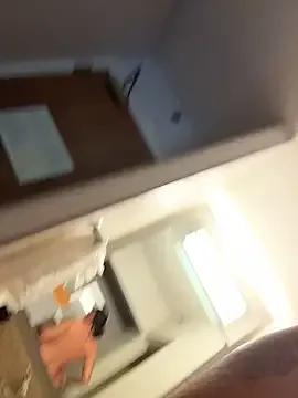 Freechat sweetsirenn on StripChat