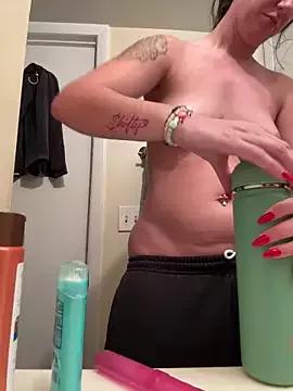 Freechat sweetsirenn on StripChat