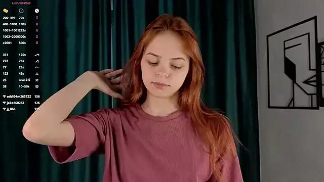 SynnoveBann on StripChat 