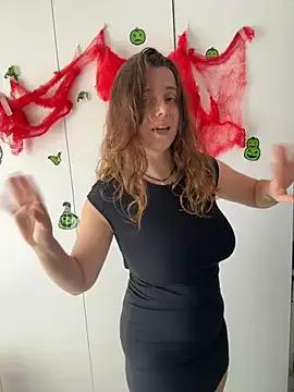 Freechat TenderLaGlamor on StripChat