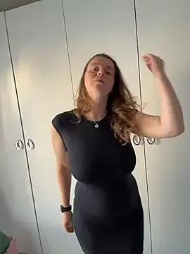 Freechat TenderLaGlamor on StripChat