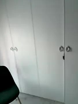 Freechat TenderLaGlamor on StripChat