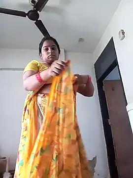 Group Trisha_71 on StripChat