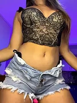 Freechat tuckersabrina on StripChat