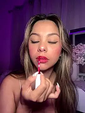 Freechat tuckersabrina on StripChat