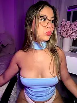 Freechat tuckersabrina on StripChat