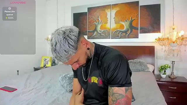 Freechat Valentiinoss on StripChat
