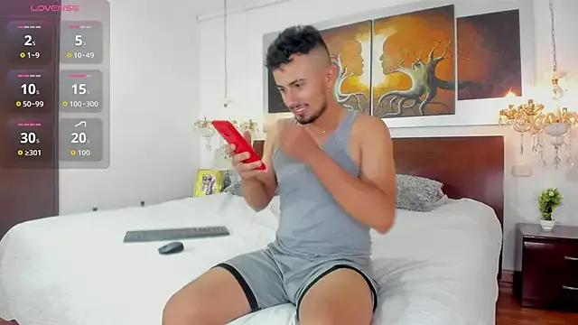 Freechat Valentiinoss on StripChat