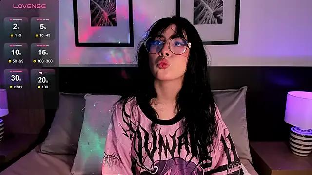 vi_anaya on StripChat