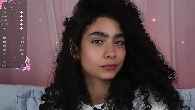 Freechat Victoria_Curly on StripChat