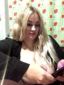 Freechat VikiiStoun on StripChat