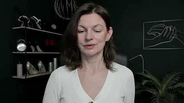 StripChat VivianWILD is Freechat VivianWILD — I need passionate shivers run through..