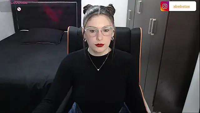 StripChat xxbbtaa is Freechat xxbbtaa — Finger in ass+ Naked