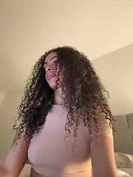 yasmingarcia on StripChat