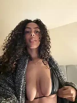 yasmingarcia on StripChat