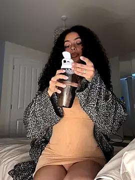 yasmingarcia on StripChat