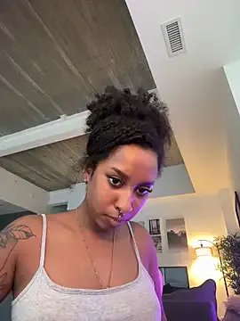 Your_Paris on StripChat