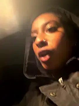 Your_Paris on StripChat