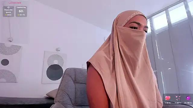 Freechat Yuli_arabic on StripChat